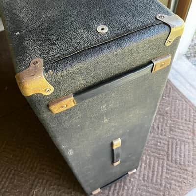 Fender "Drip Edge" 2x12 Guitar Speaker Cabinet 1968 - 1969 - Silverface image 8