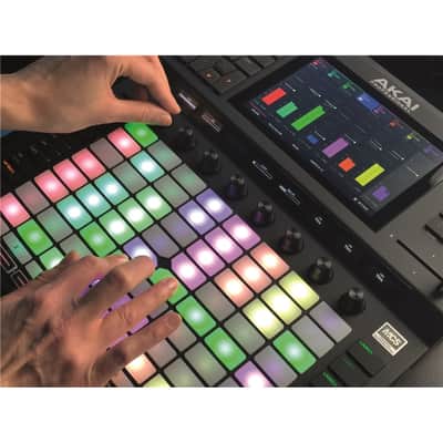 Akai Professional Force image 3