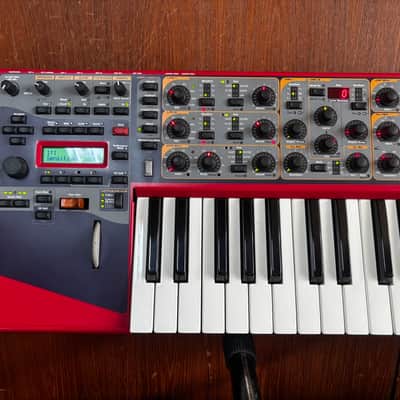 Nord Lead 3 49-Key 24-Voice Polyphonic Synthesizer w/ gig bag image 2