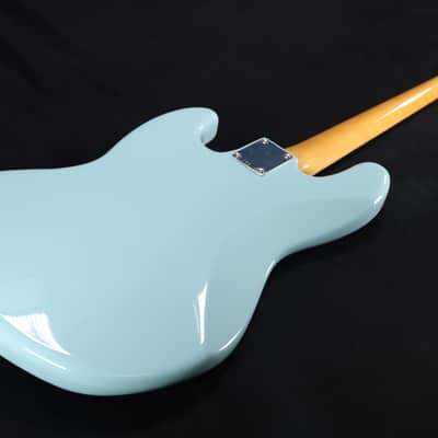 Fender Vintera III Early '60s Jazz Bass, Rosewood Fingerboard - Sonic Blue 165 image 7