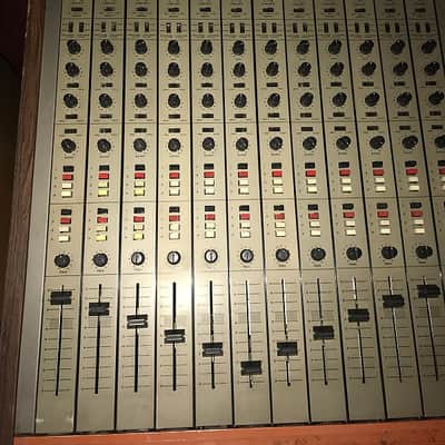 Tascam Model 10 Vintage Recording Console image 8