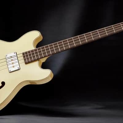 Warwick RockBass Star Bass, 4-String - Solid Creme White High Polish image 1