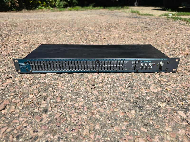 Ashly MQX-1310 31 Band Rackmount EQ image 1