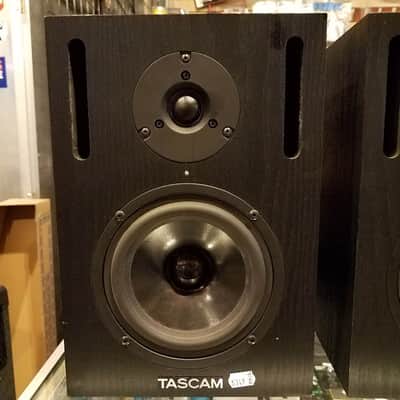 Tascam VL-X5 Powered Studio Monitor Speakers Used image 4