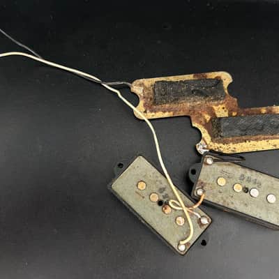 Fender P pass pickup 1972 Grey bottom original vintage USA precision image 2