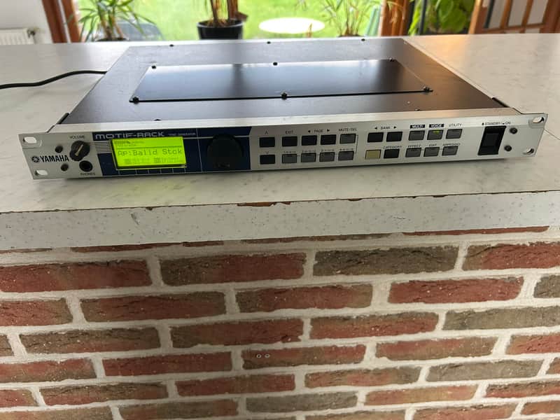 Yamaha Motif Rack | Reverb