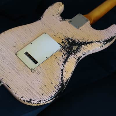 VTT-Relics Strat Style 2026 - Heavy Relic Pink/Black image 12