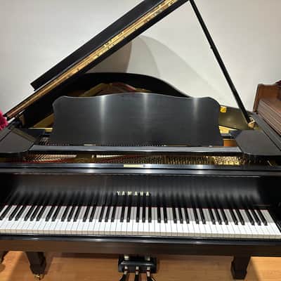 Yamaha C3B 1978 - Satin Black image 3