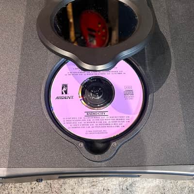 Rega Apollo Top-Loading CD Player with box, remote control image 6