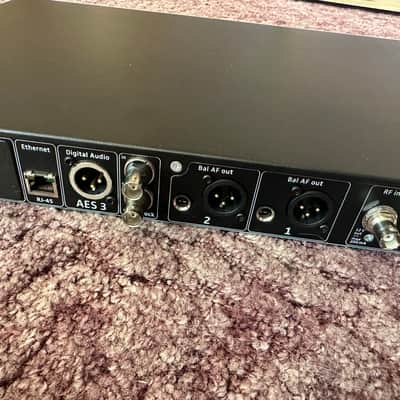 Sennheiser EM 6000 2-Channel Digital Wireless Receiver 470-714MHZ image 5