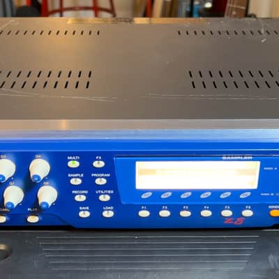 Akai Z8 Sampler - Silver