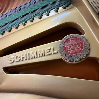 Schimmel 5' Baby Grand Piano - Classic German Craftsmanship image 7