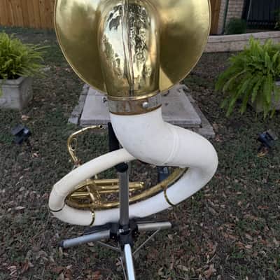 Conn 36K Sousaphone Fiberglass With Brass Bell (Hybrid) - Lacquer image 11