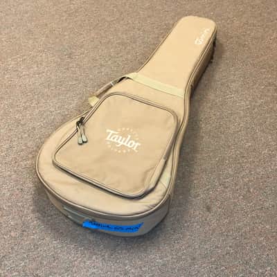 Taylor GS Mini Guitar Gig Bag (no shoulder straps) image 2