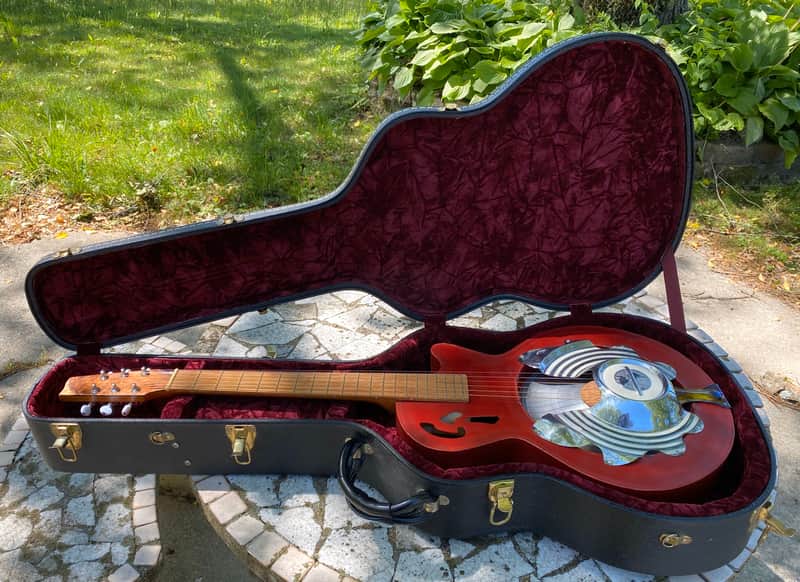Larry Pogreba Hubcap Resonator W/HSC Red image 1