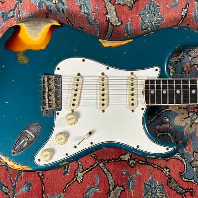 Fender Custom Shop '67 Heavy Relic Stratocaster 2021 Ocean Turquoise over sunburst image 4