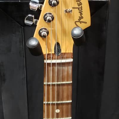 Fender Player Stratocaster HSS with Pau Ferro Fretboard 2018 - 2021 3-Color Sunburst image 3