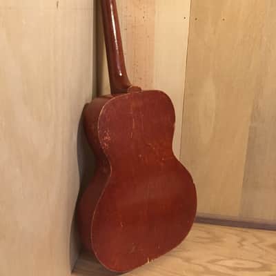 Late '50s United-made Parlor guitar, electrified image 10