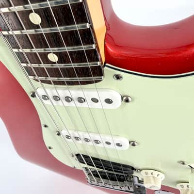 2001 Fender American Series Stratocaster – Chrome Red image 15