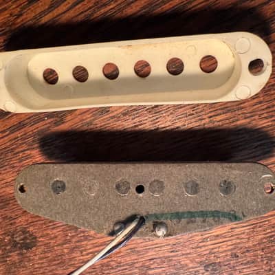 Fender Staggered Pole Pickup Stratocaster 1968 1974 - Greyback image 2