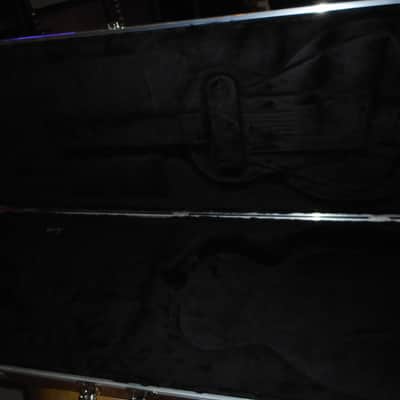 Gibson USA Les Paul HardShell Guitar Case Gold 100th Anniversary Molded SKB Type image 4