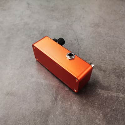 One Control Rebel Red Distortion image 4
