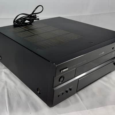 Yamaha RX-V800 Natural Sound AV Receiver - Black image 2