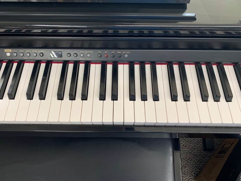 Roland HP-103 Digital Piano with realistic Piano Key Touch Action