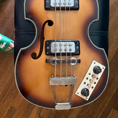Violin Bass - Natural image 2
