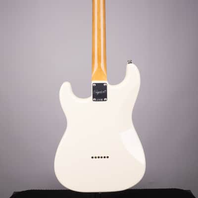 Squier Classic Vibe '70s Stratocaster HT HSS Electric Guitar - Olympic White image 4