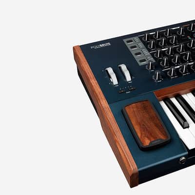 Arturia PolyBrute 6-Voice Polyphonic Morphing Analog Synthesizer image 5