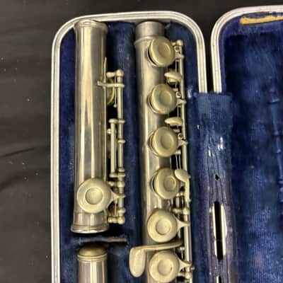 Muramatsu 111 Flute Wind Instrument with Hard Case Needs Adjustment Tested image 8