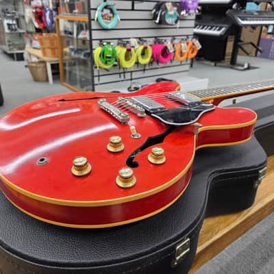 Gibson ES-333 with Case 2002 - Cherry image 13