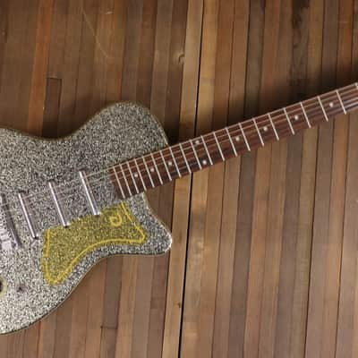 Danelectro U-3 U3 Silver Sparkle Top image 5