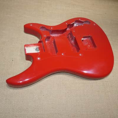 Body Red, 1984 Peavey Predator - image 3