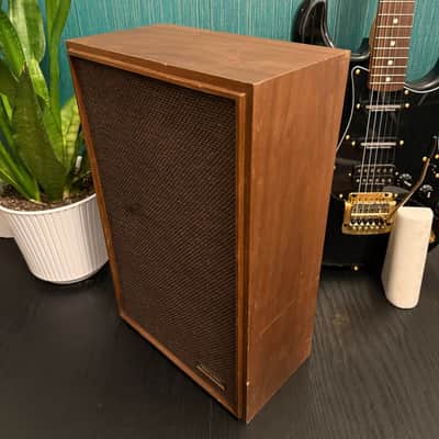 1977 Realistic Minimus-10 8" Guitar Cabinet • 8Ω • 20W Est. image 2