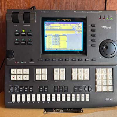 Yamaha QY700 Music Sequencer High-End Sequencer Workstation w/ box, power supply image 2