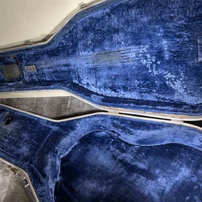 *Vintage* 1971 Martin Dreadnought Hard Plastic Acoustic Guitar Case image 9