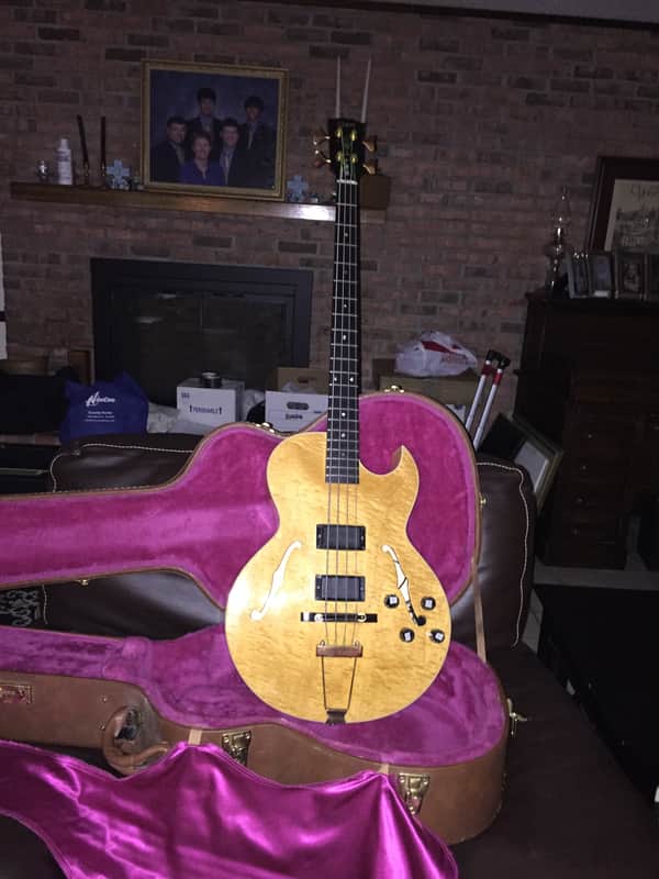 Gibson EB-750 1991 Natural image 1