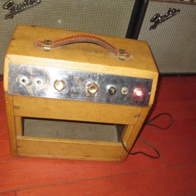 Gibson GA-5 Small Combo Amp 1950s - Tweed image 3