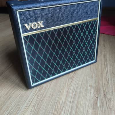 Vox Pathfinder 15R