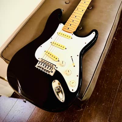 Vintage Squier II Standard Stratocaster with Maple Fretboard (Made in Korea) 1989 - 1992 - Black image 3