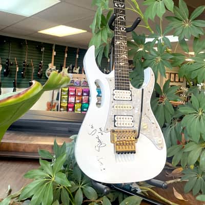 Ibanez JEM7V WH 1998 * Signed by Steve Vai * image 2
