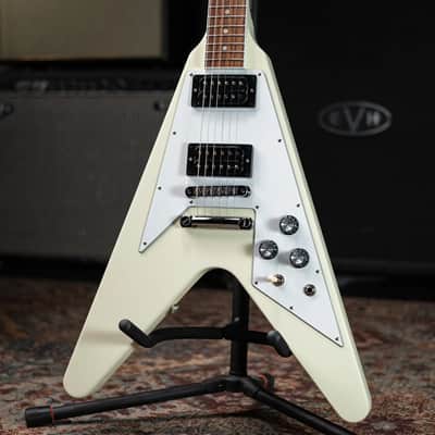 Gibson '70s Flying V Electric Guitar - Classic White with Hardshell Case image 3
