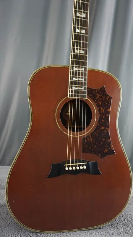 Morris MG-1100 Japan Dreadnought w/ Hard Case image 1