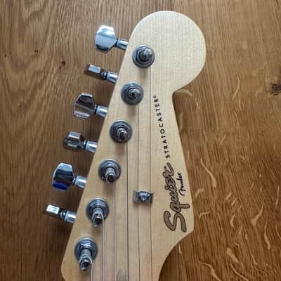 Squier Stratocaster with Maple Fretboard 2000s Torino Red image 4
