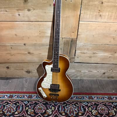 Hofner 500/2 Club Bass Left Handed Sunburst image 1