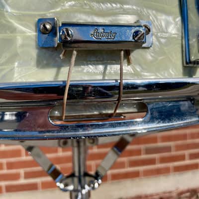 1960s Ludwig 5x14 Jazz Festival Snare Drum White Marine Pearl image 17