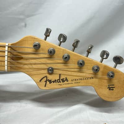 Fender 60th Anniversary American Vintage 1954 Stratocaster Strat Electric Guitar 2014 with Hard Case - 2-Color Sunburst image 7