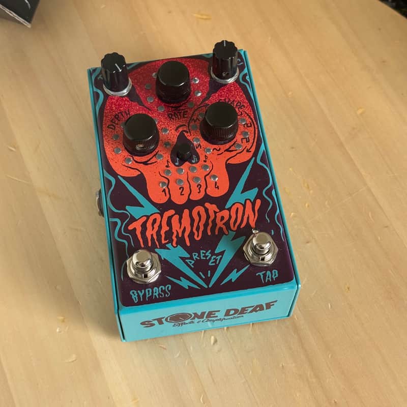Stone Deaf FX Tremotron Analog Tremolo